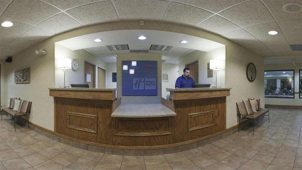 Baymont By Wyndham Portage Otel İç mekan fotoğraf